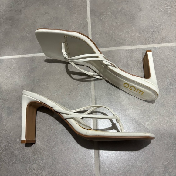 Ego Squared Toe Heels - Picture 2 of 4